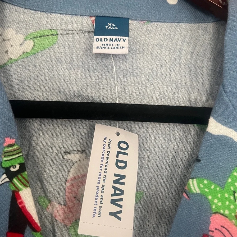 Old Navy Flannel Pajama Set Size L/XL